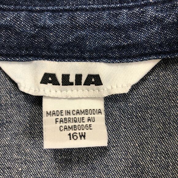 ALIA Denim Shirt Embroidered Cardinals Floral 16W 1X 100% Cotton Cottagecore - Picture 7 of 9